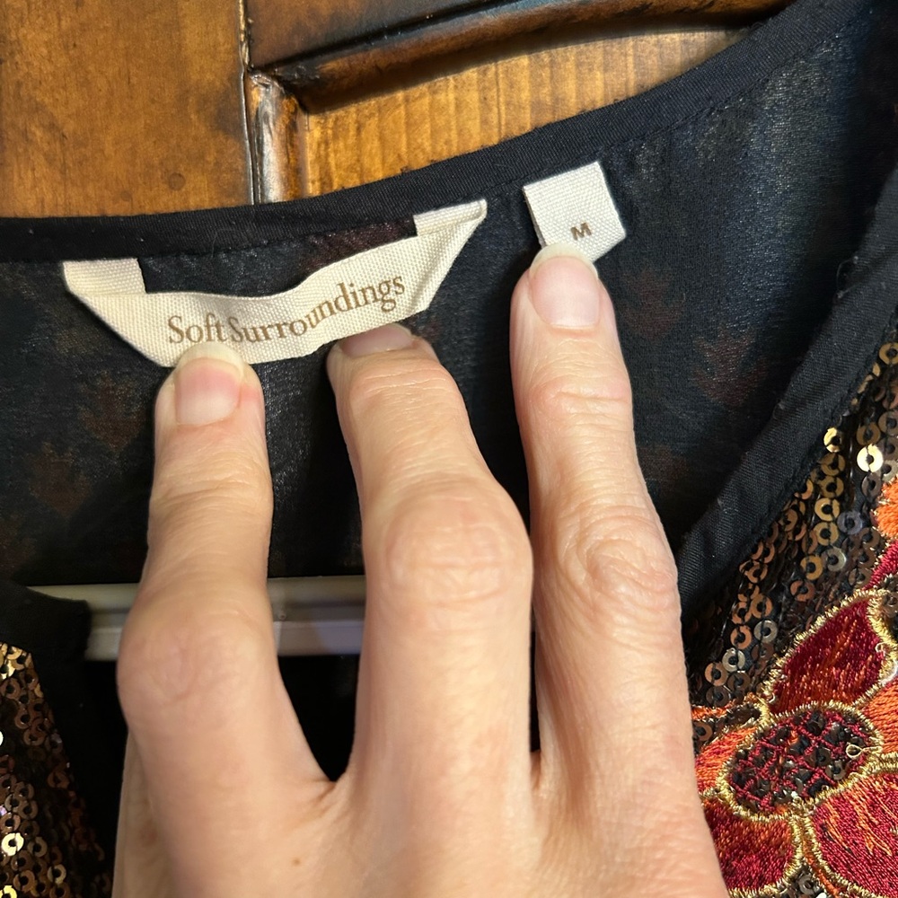 Soft Surroundings Adassa Tunic Patchwork Print Em… - image 8